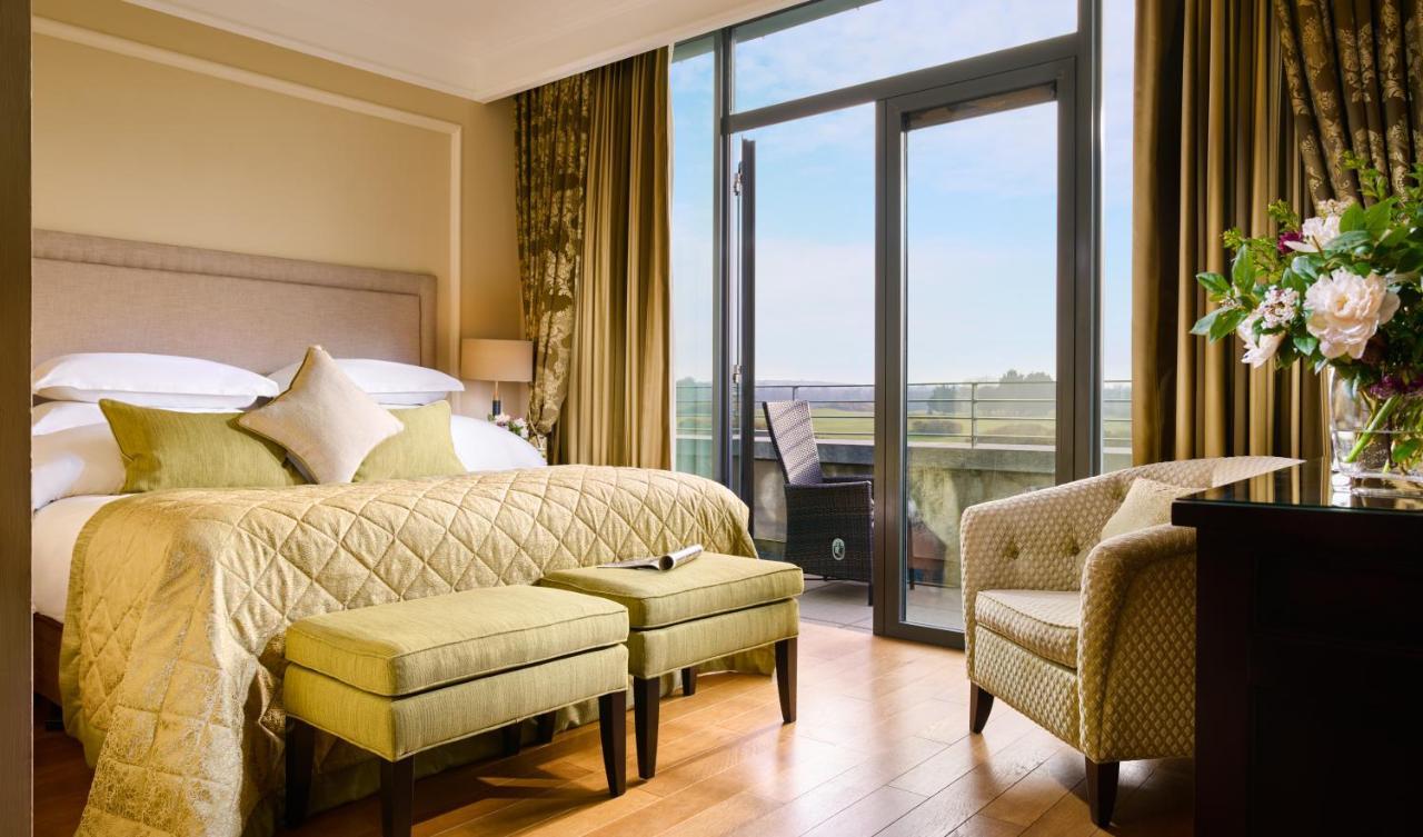 Castlemartyr Resort Hotel Exteriör bild A room at the InterContinental London The O2