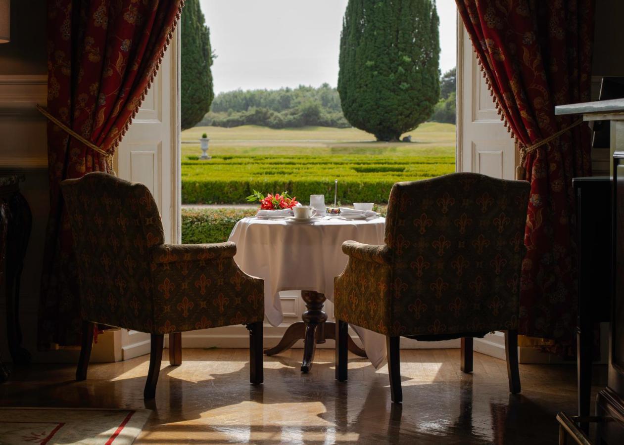 Castlemartyr Resort Hotel Exteriör bild The dining room at the hotel